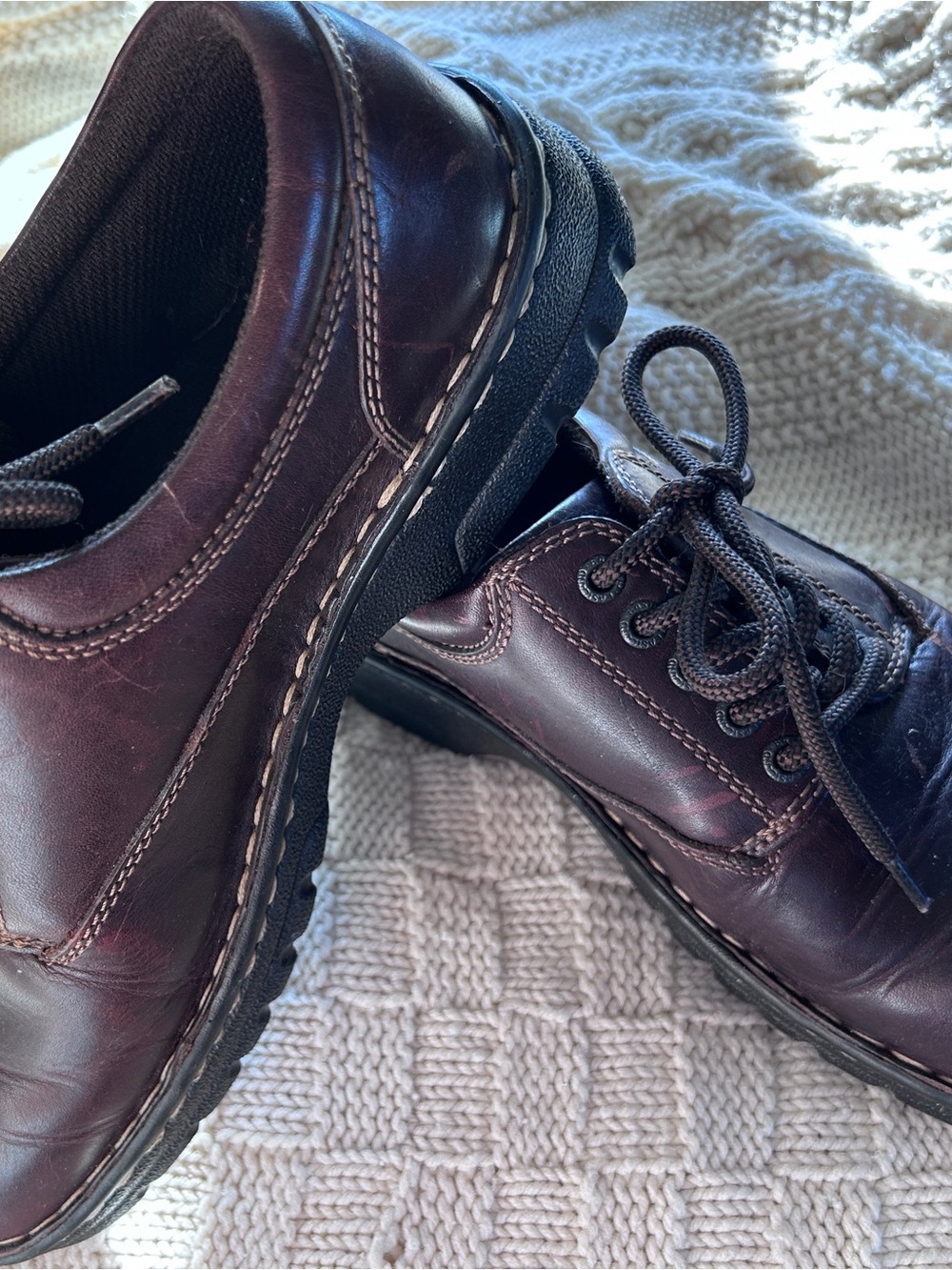 Eastland Women’s PLAINVIEW Oxfords in Oxblood Brown Size 10W